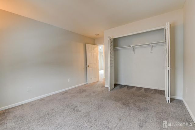 58 Tanglewood Court, South Brunswick, NJ 08852