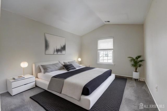 58 Tanglewood Court, South Brunswick, NJ 08852