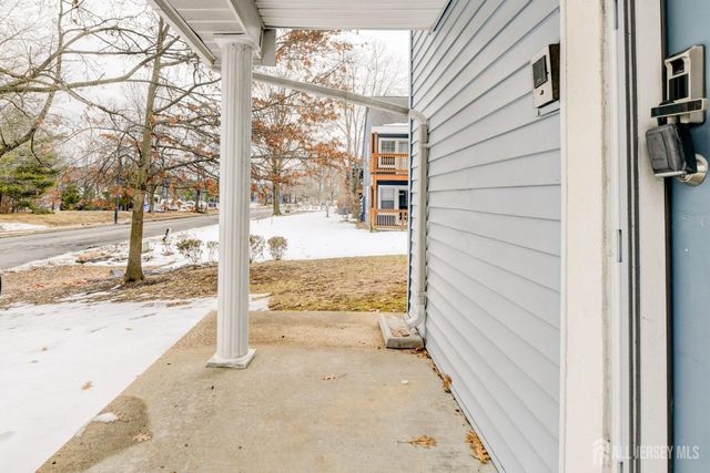 58 Tanglewood Court, South Brunswick, NJ 08852