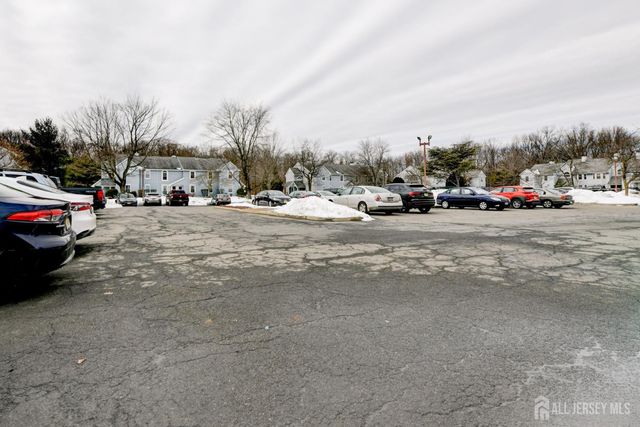 58 Tanglewood Court, South Brunswick, NJ 08852