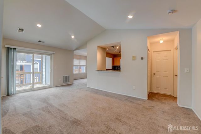 58 Tanglewood Court, South Brunswick, NJ 08852