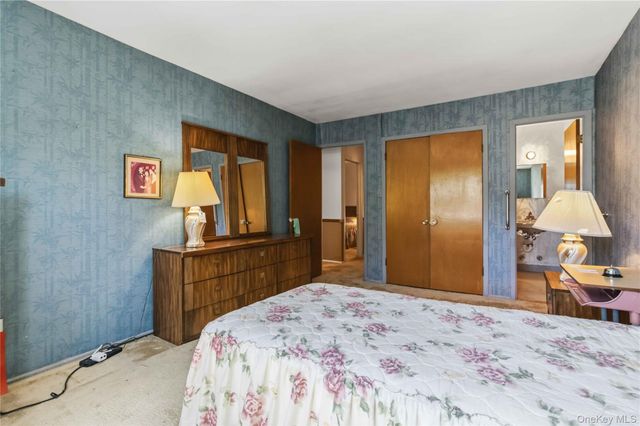 22314 56th Avenue, Oakland Gardens, NY 11364