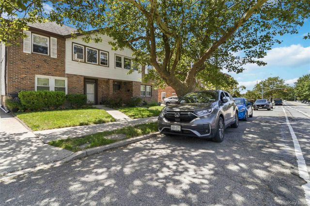 22314 56th Avenue, Oakland Gardens, NY 11364