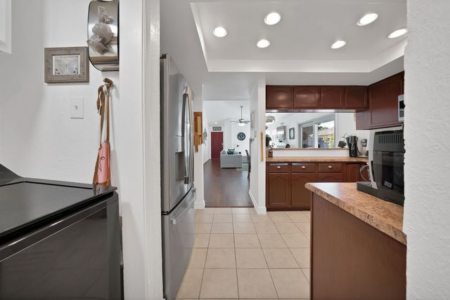 5919 Baroncrest Drive, Arlington, TX 76017