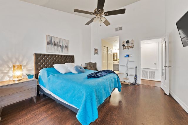 5919 Baroncrest Drive, Arlington, TX 76017