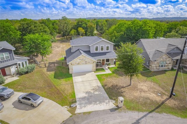 132 Koele CT, Bastrop, TX 78602