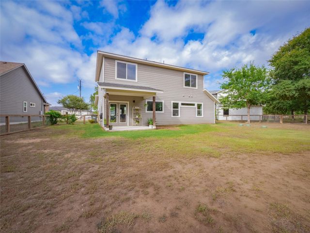 132 Koele CT, Bastrop, TX 78602