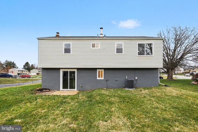 4273 MARLBOROUGH RD, Dover, PA 17315