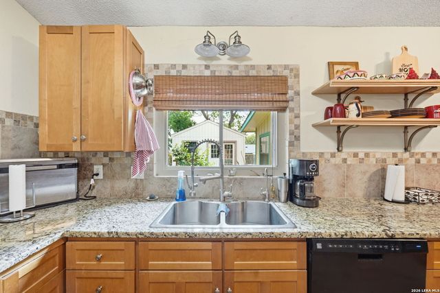 10111 Vigilante Trl, Converse, TX 78109