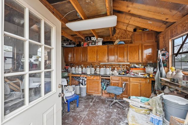 10111 Vigilante Trl, Converse, TX 78109