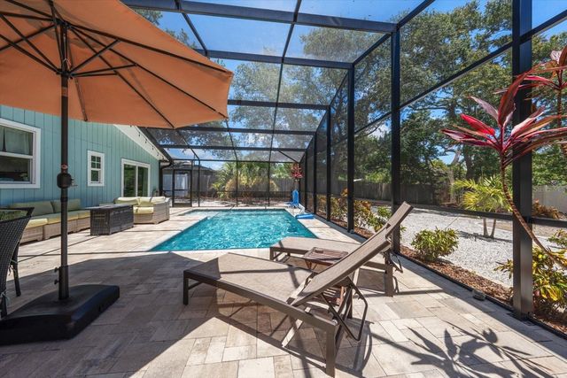 1105 SUNNYDALE DRIVE, Clearwater, FL 33755