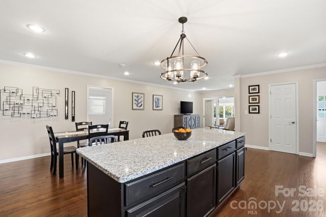 211 Cedar Street, Belmont, NC 28012