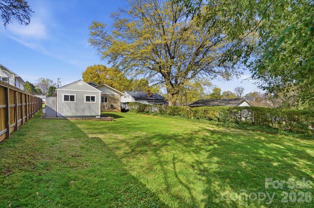 211 Cedar Street, Belmont, NC 28012