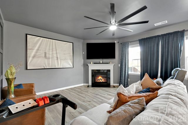 168 Haddonsfield Drive, Mooresville, NC 28115