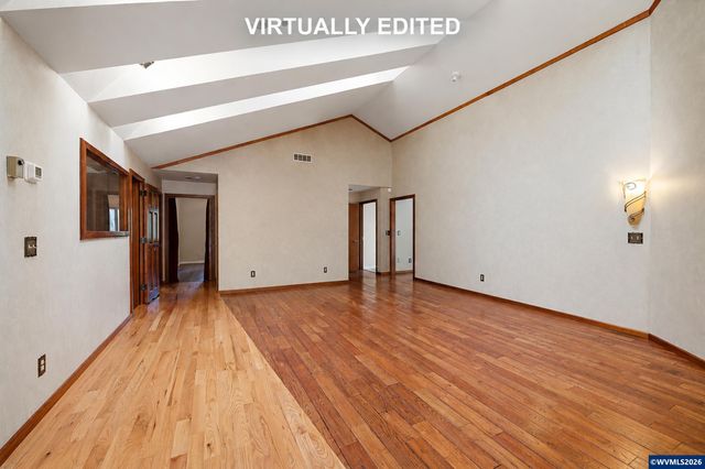 965 Wild Rose Dr, Corvallis, OR 97330
