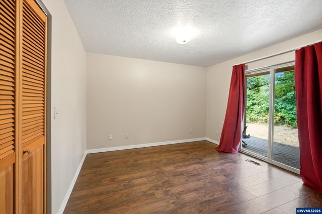 965 Wild Rose Dr, Corvallis, OR 97330