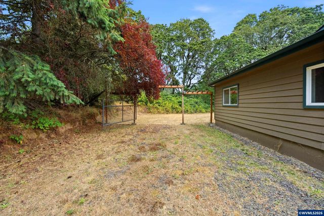 965 Wild Rose Dr, Corvallis, OR 97330