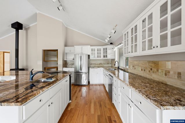 965 Wild Rose Dr, Corvallis, OR 97330