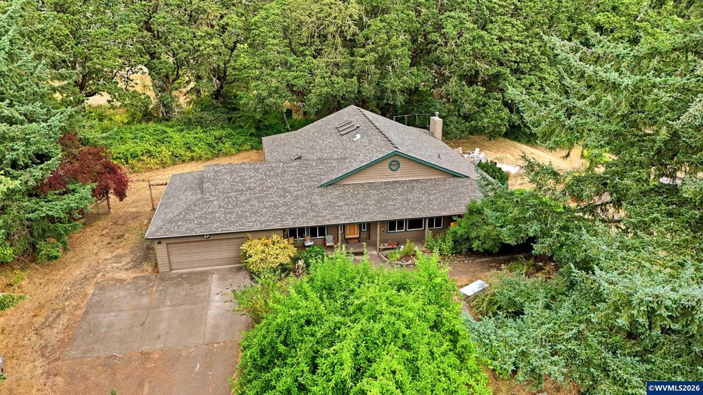 965 Wild Rose Dr, Corvallis, OR 97330