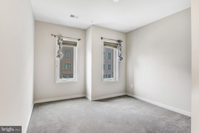 23586 WATERFORD DOWNS TER, Ashburn, VA 20148