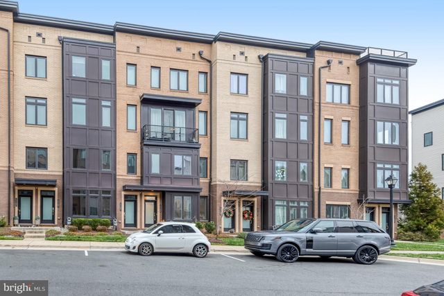 23586 WATERFORD DOWNS TER, Ashburn, VA 20148