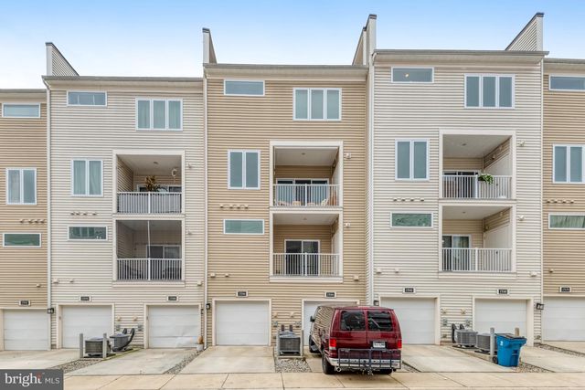 23586 WATERFORD DOWNS TER, Ashburn, VA 20148