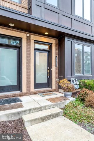 23586 WATERFORD DOWNS TER, Ashburn, VA 20148