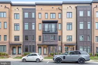 23586 WATERFORD DOWNS TER, Ashburn, VA 20148