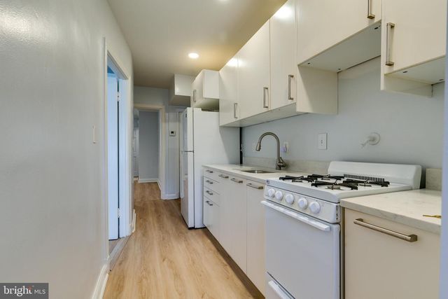 118 P ST SW, Washington, DC 20024