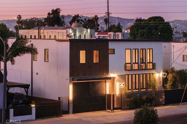 2619 S Rimpau Blvd, Los Angeles, CA 90016