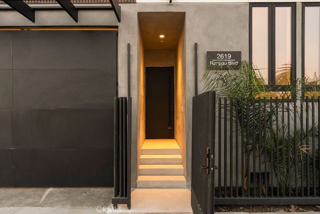 2619 S Rimpau Blvd, Los Angeles, CA 90016