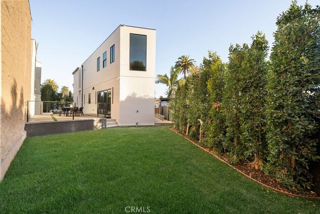 2619 S Rimpau Blvd, Los Angeles, CA 90016