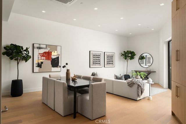 2619 S Rimpau Blvd, Los Angeles, CA 90016