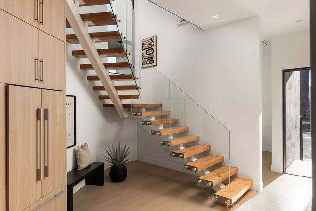 2619 S Rimpau Blvd, Los Angeles, CA 90016