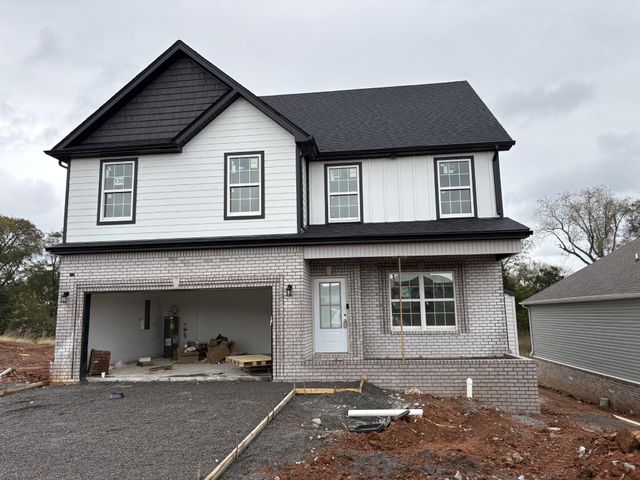 1165 Mourning Cloak Dr, Clarksville, TN 37043