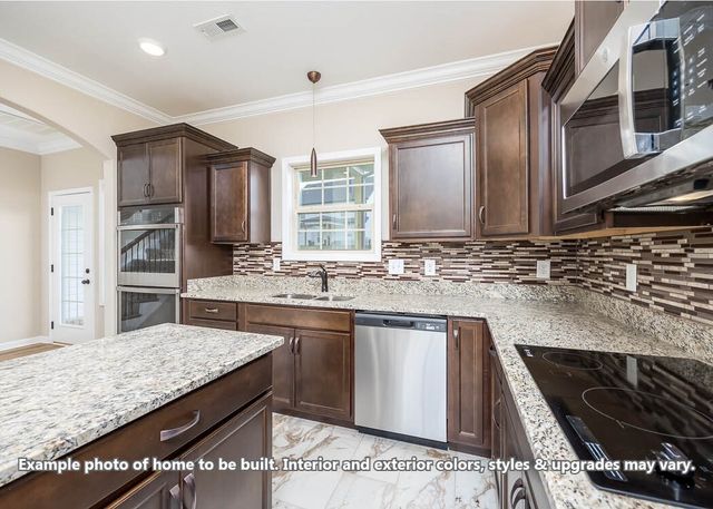 1165 Mourning Cloak Dr, Clarksville, TN 37043