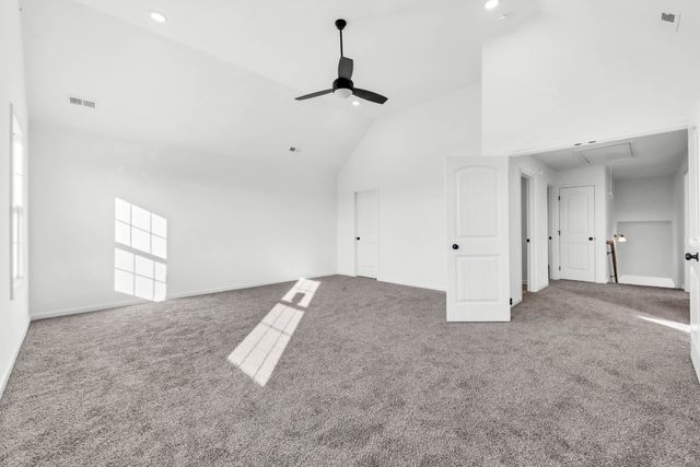 1165 Mourning Cloak Dr, Clarksville, TN 37043