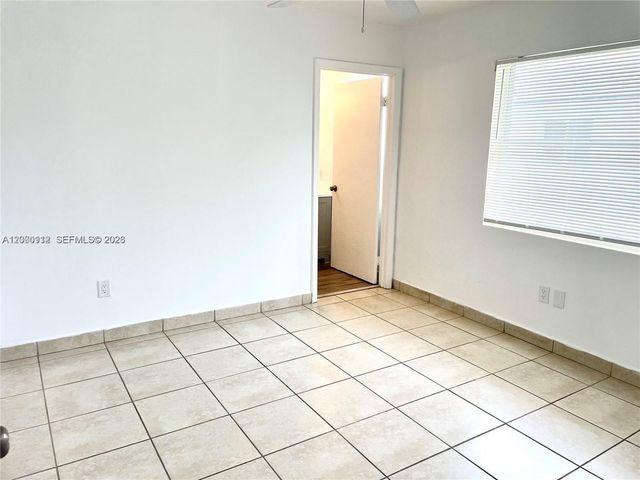 20044 SW 87th Pl -, Cutler Bay, FL 33189
