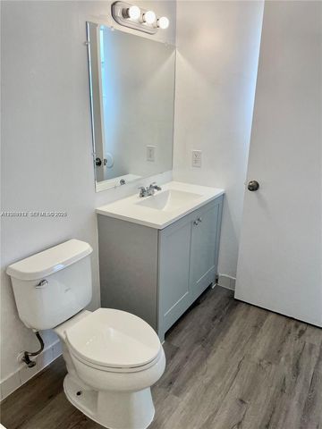 20044 SW 87th Pl -, Cutler Bay, FL 33189