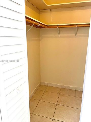 20044 SW 87th Pl -, Cutler Bay, FL 33189