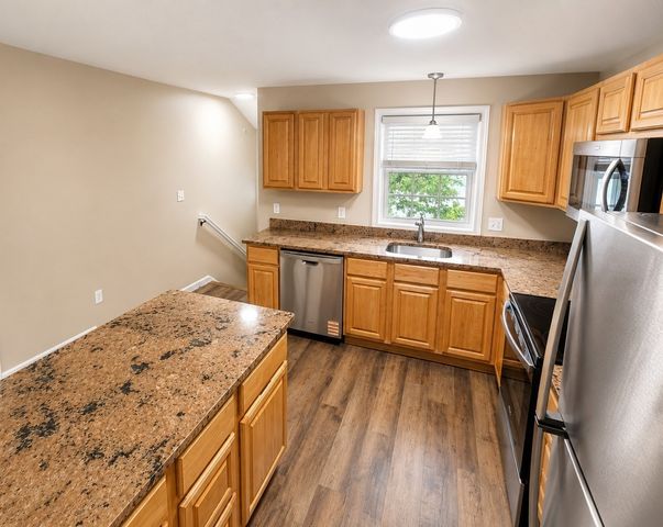 39 Mcgillen Drive 39, Leominster, MA 01453