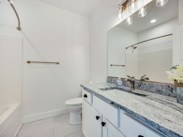 35636 BELLA RIDGE Loop, Astoria, OR 97103