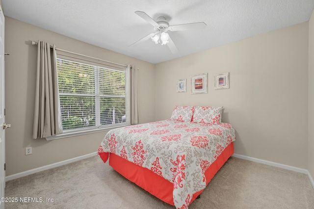 10537 CRESTON GLEN Circle, Jacksonville, FL 32256