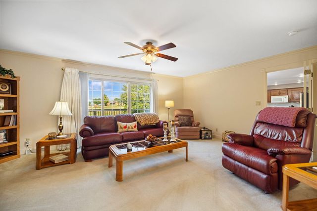 102 Old Pond Way, Richmond, KY 40475