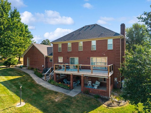 102 Old Pond Way, Richmond, KY 40475