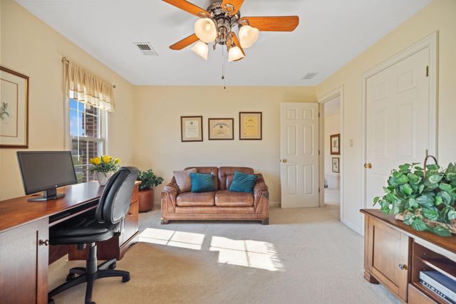 102 Old Pond Way, Richmond, KY 40475