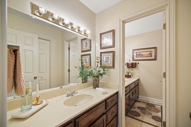 102 Old Pond Way, Richmond, KY 40475