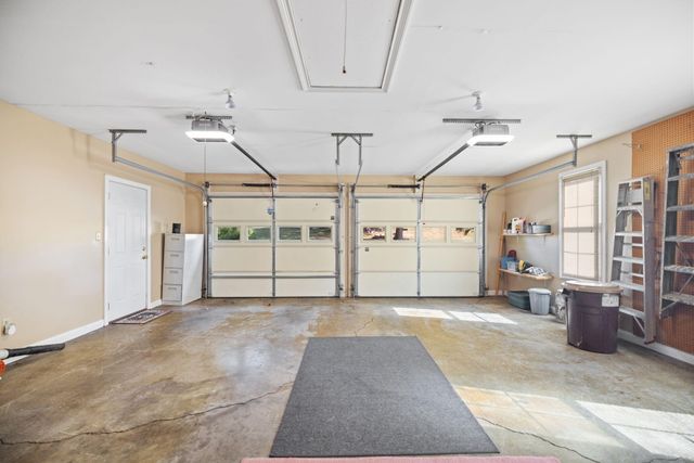 102 Old Pond Way, Richmond, KY 40475