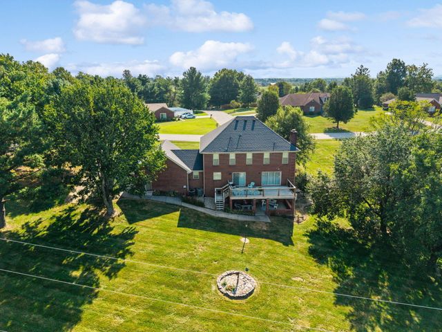 102 Old Pond Way, Richmond, KY 40475