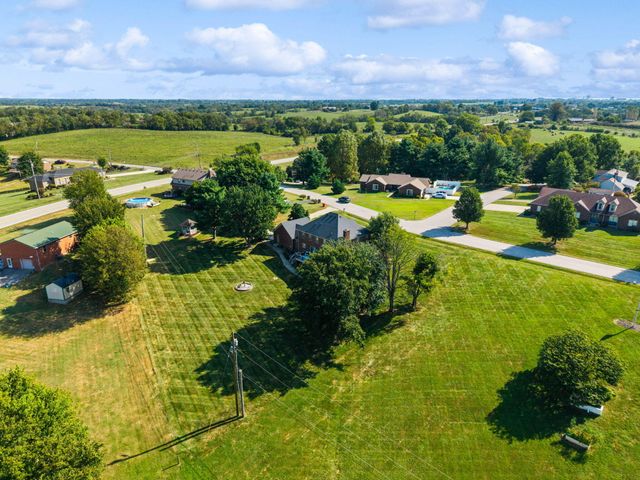 102 Old Pond Way, Richmond, KY 40475